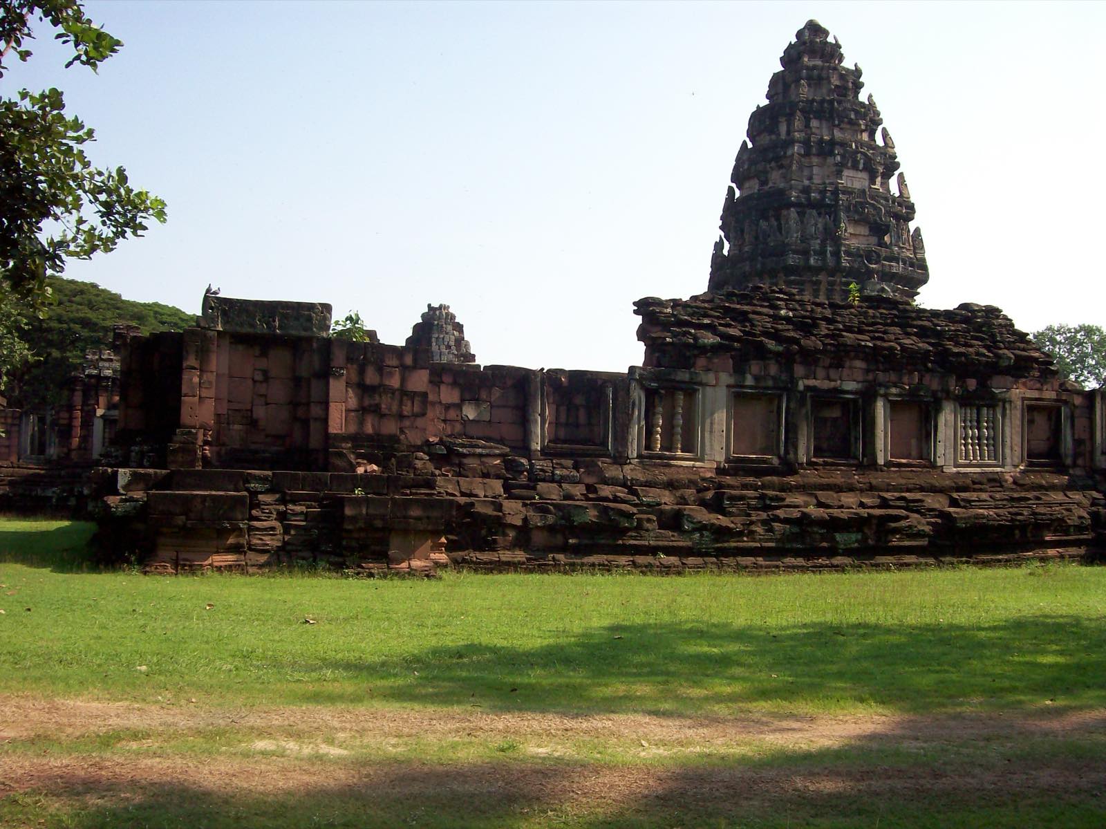 Phimai — The Northern Angkor - Image 1